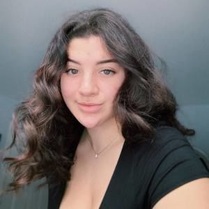 Meet your Posher, Abigail